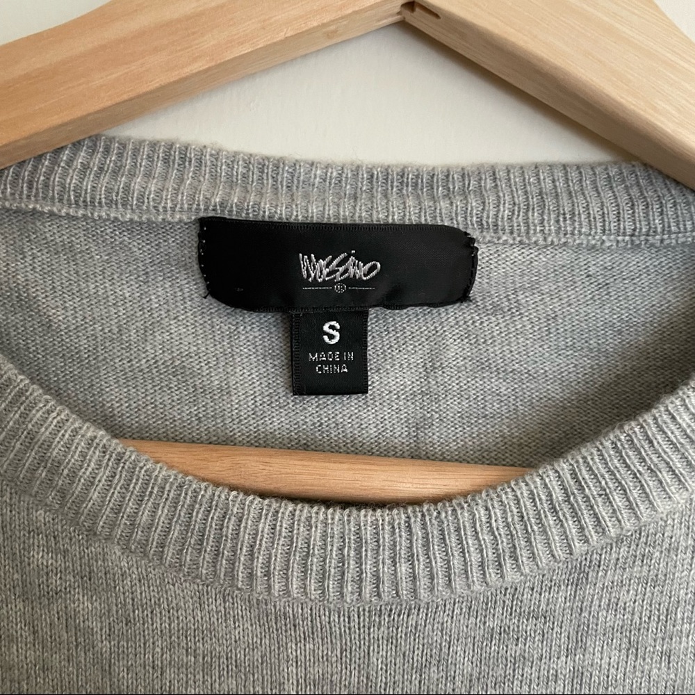 Sweater - Picture 3 of 3
